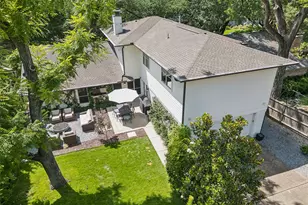 9431 Spring Branch Dr, Dallas, TX 75238 - Photo 38