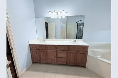 101 Arapaho W, Sherman, TX 75092 - Photo 24