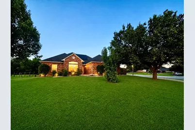 101 Arapaho W, Sherman, TX 75092 - Photo 2