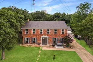 6217 Barcelona Dr, Arlington, TX 76016 - Photo 2