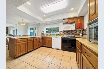 6217 Barcelona Drive, Arlington, TX 76016 - Photo 8