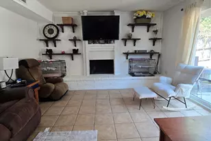 6217 Barcelona Dr, Arlington, TX 76016 - Photo 4