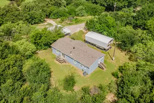 6236 County Rd 308, Cleburne, TX 76031 - Photo 24