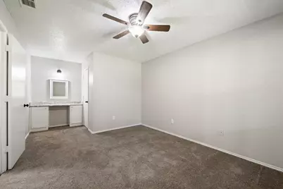 6610 Parkview Lane, North Richland Hills, TX 76182 - Photo 14
