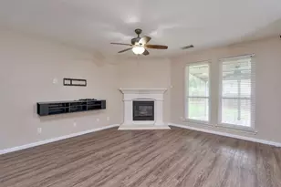 5805 Water Ridge Ct, Fort Worth, TX 76179 - Photo 8