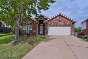5805 Water Ridge Ct, Fort Worth, TX 76179 - Photo 1