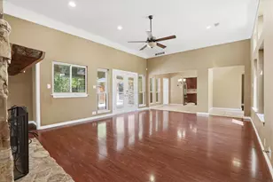 2613 Country Valley Rd, Garland, TX 75043 - Photo 6