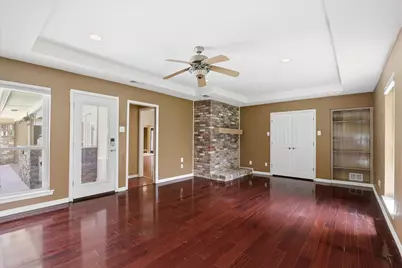 2613 Country Valley Road, Garland, TX 75043 - Photo 14