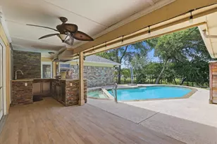 2613 Country Valley Rd, Garland, TX 75043 - Photo 30