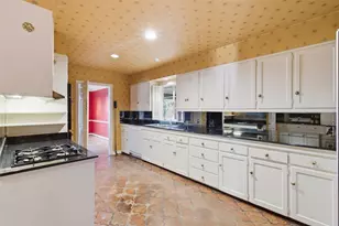 3917 Fairfax Ave, Dallas, TX 75209 - Photo 14