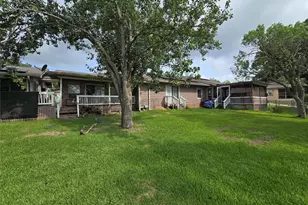 31 Clearview St, Point Blank, TX 77364 - Photo 24