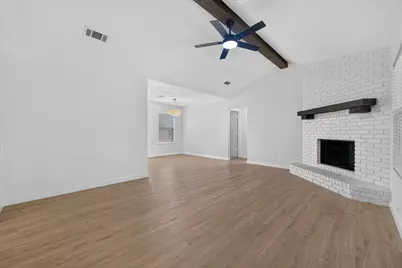 24 Oakmont Court, Pantego, TX 76013 - Photo 6