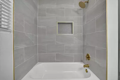 24 Oakmont Court, Pantego, TX 76013 - Photo 18