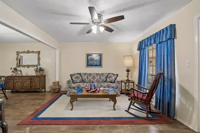 2903 Country Place Court, Carrollton, TX 75006 - Photo 4