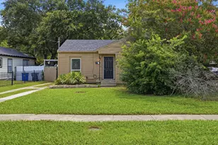 1450 Holcomb Rd, Dallas, TX 75217 - Photo 1