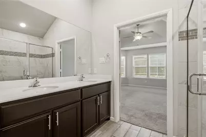 14009 Danesdale Drive, Pilot Point, TX 76258 - Photo 16