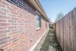 1405 Nightingale Dr, Aubrey, TX 76227 - Photo 30