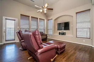 1405 Nightingale Dr, Aubrey, TX 76227 - Photo 18