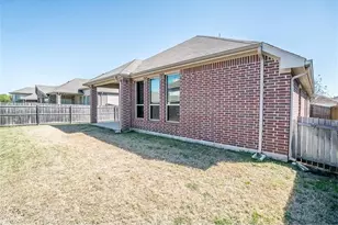 1405 Nightingale Dr, Aubrey, TX 76227 - Photo 28