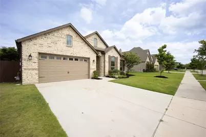 1692 Stonegate Street, Waxahachie, TX 75165 - Photo 4
