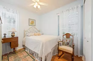 1604 Pleasant Run Rd, Carrollton, TX 75006 - Photo 16