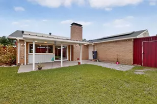 4548 Newcombe Dr, Plano, TX 75093 - Photo 38
