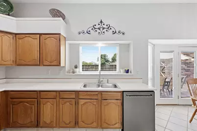 4257 Harvest Hill Road, Carrollton, TX 75010 - Photo 16