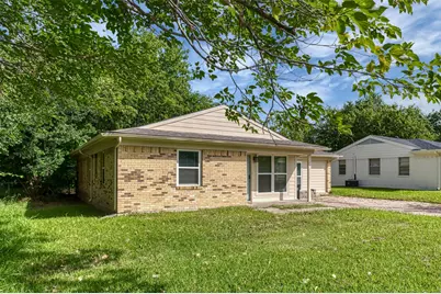 3351 Caracas Drive, Mesquite, TX 75150 - Photo 2