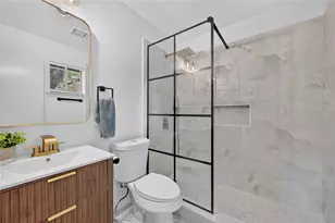 2507 Foxcroft Cir, Denton, TX 76209 - Photo 12