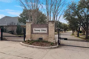 6411 Tuscany Park Dr, Arlington, TX 76016 - Photo 2