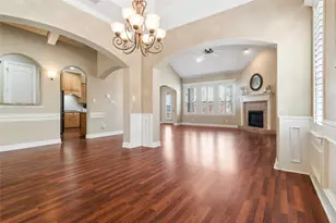 6411 Tuscany Park Dr, Arlington, TX 76016 - Photo 4