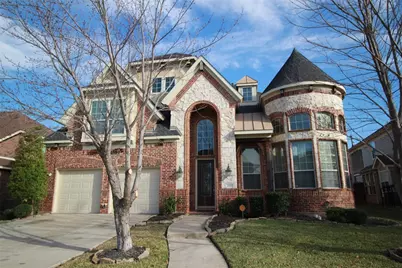 2719 Explorador, Grand Prairie, TX 75054 - Photo 2