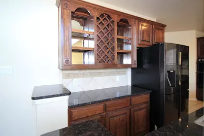 2719 Explorador, Grand Prairie, TX 75054 - Photo 18