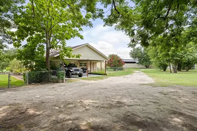 4210 Waples Road, Granbury, TX 76049 - Photo 14