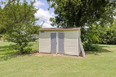 4210 Waples Road, Granbury, TX 76049 - Photo 8