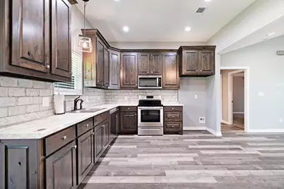 735 Todd Street, Blossom, TX 75416 - Photo 4
