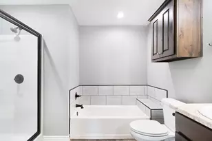 735 Todd St, Blossom, TX 75416 - Photo 10
