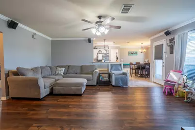 424 NE Murphy Road, Burleson, TX 76028 - Photo 8