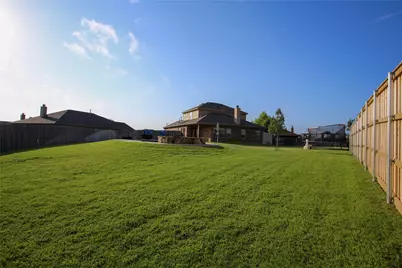 401 Eureka Court, Burleson, TX 76028 - Photo 8