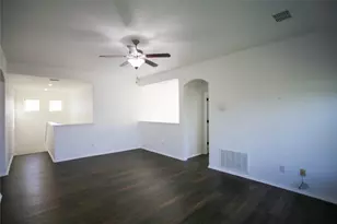 401 Eureka Ct, Burleson, TX 76028 - Photo 16