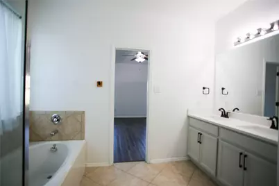 401 Eureka Court, Burleson, TX 76028 - Photo 28