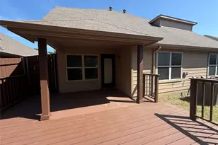 5667 Mountain Hollow Dr, Dallas, TX 75249 - Photo 18