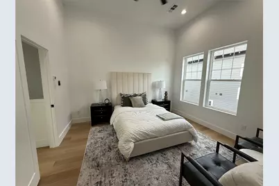 629 N Tyler Street #101-108, Dallas, TX 75208 - Photo 4