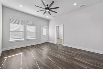 4207 Scarsdale Lane, Dallas, TX 75227 - Photo 10