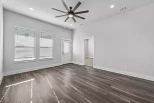 4207 Scarsdale Ln, Dallas, TX 75227 - Photo 10