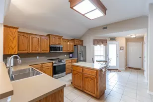 3913 Garden Grove Ln, Abilene, TX 79606 - Photo 14