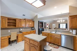 3913 Garden Grove Ln, Abilene, TX 79606 - Photo 16