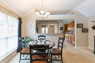 3913 Garden Grove Ln, Abilene, TX 79606 - Photo 8