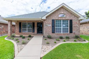 3913 Garden Grove Ln, Abilene, TX 79606 - Photo 2