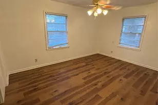 5128 Ira St, Haltom City, TX 76117 - Photo 8